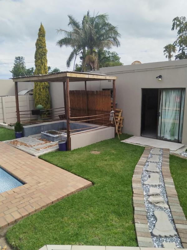 To Let 3 Bedroom Property for Rent in Gonubie Eastern Cape